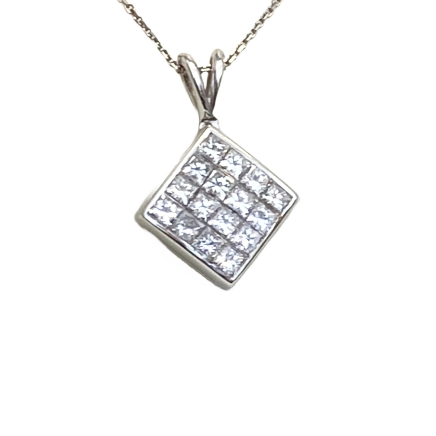 14 K white gold diamond pendant