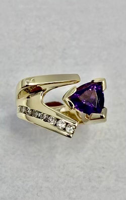 Trilliant-Cut Yellow Gold Amethyst ring accented with Full-Cut Round Diamonds